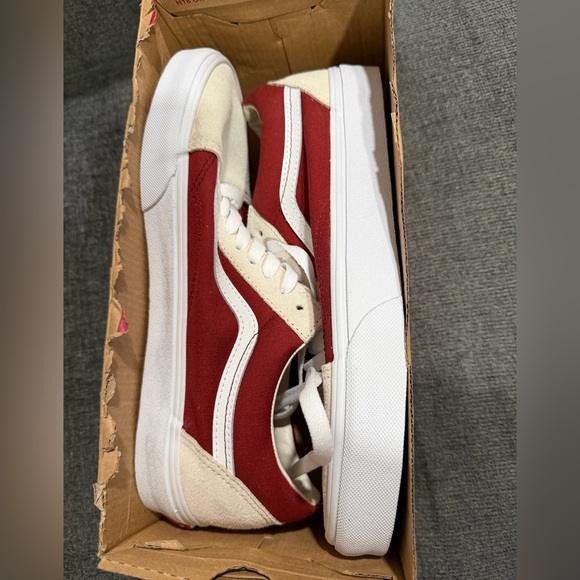 Vans Old Skool Canvas Suede Fire Brick White and Rust Mens 9 Womens 10.5 New - Picture 1 of 8